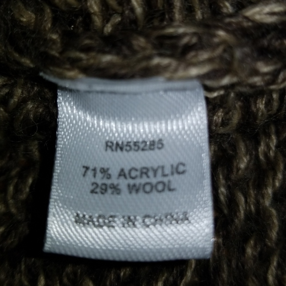 Cable Knit Cropped Express Sweater - image 6